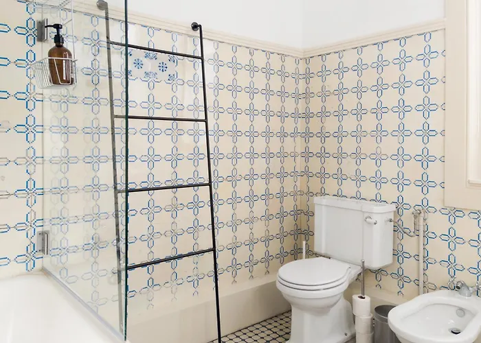 Bed & Breakfast Viva Alameda - River Oporto