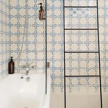 Alojamento de Acomodação e Pequeno-almoço Viva Alameda - River