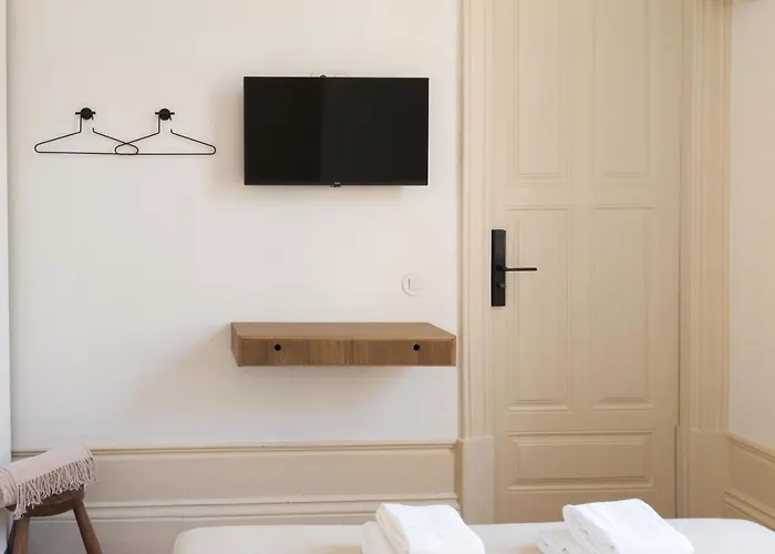 Viva Alameda - River 3*